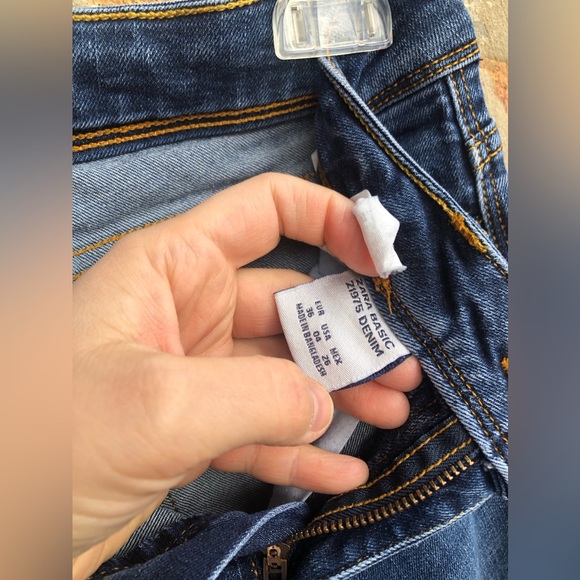 Zara Z1975 Mid-Rise Stretch Denim - Picture 8 of 12